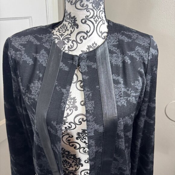 Ming Wang black and gray patterned open front blazer cardigan. Retail $310 - Picture 2 of 8
